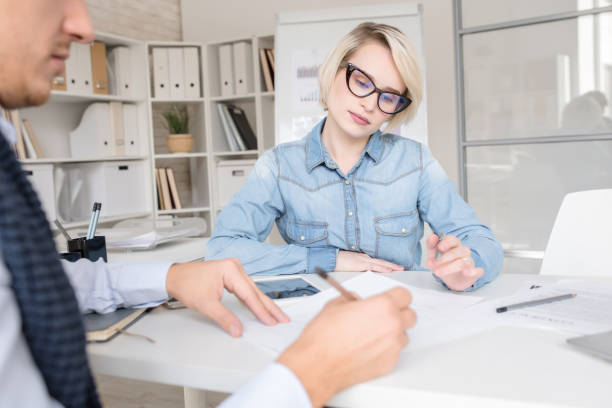 istock Young Business People Working Together 891391086