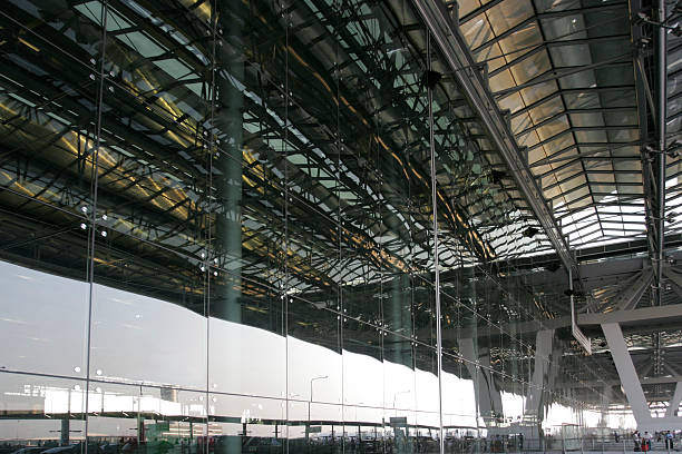 istock Intenational airport building exterior 89142915