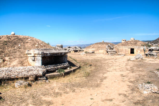 istock Hierapolis ruins in Pamukkale, Turkey 891440618