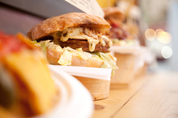 istock Food Truck Burger 891451722