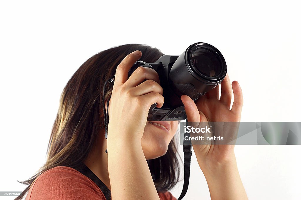Женщина с камерой - Стоковые фото Белый фон роялти-фри
