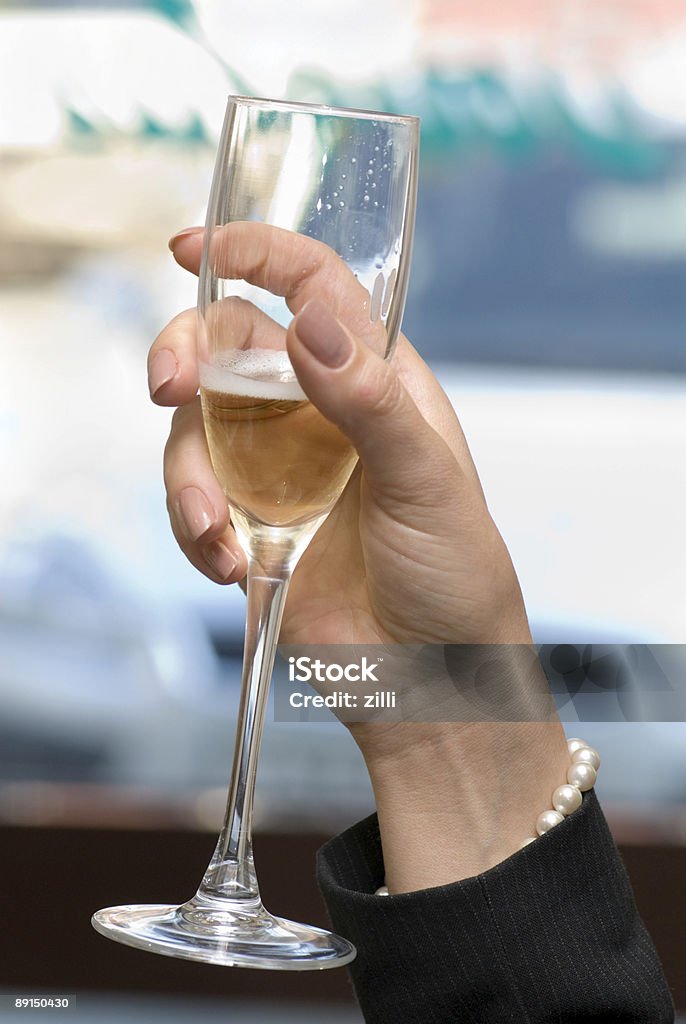 白ワイングラス、 - お祝いのロイヤリティフリーストックフォト