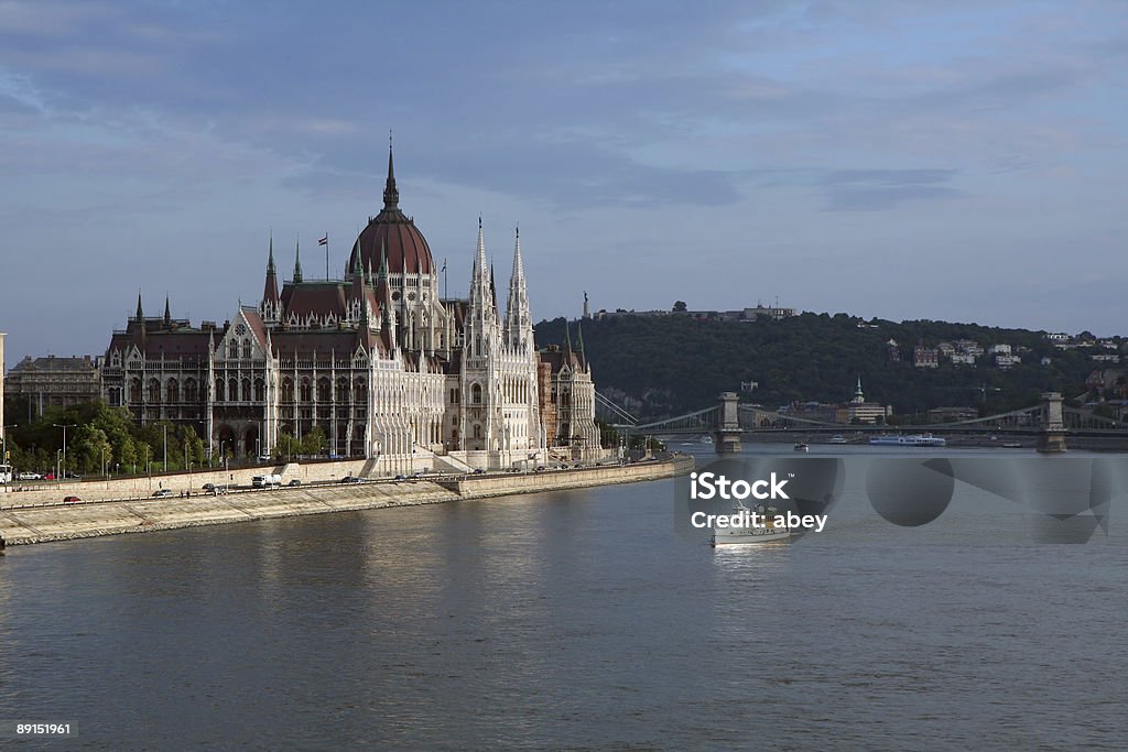 Parlamento de Budapest - Foto de stock de Agua libre de derechos