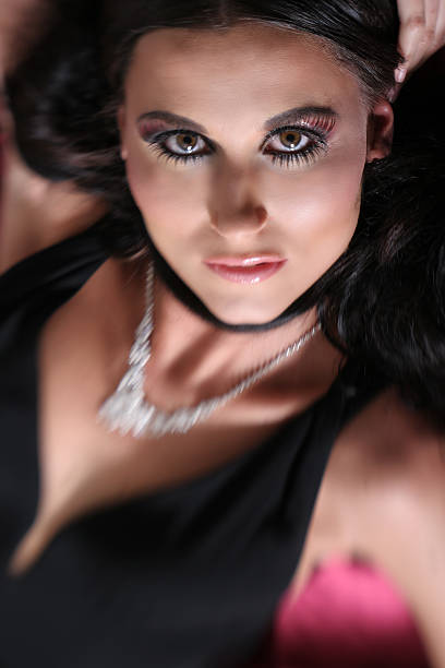 fashionista - breast cleavage women diamond photos et images de collection