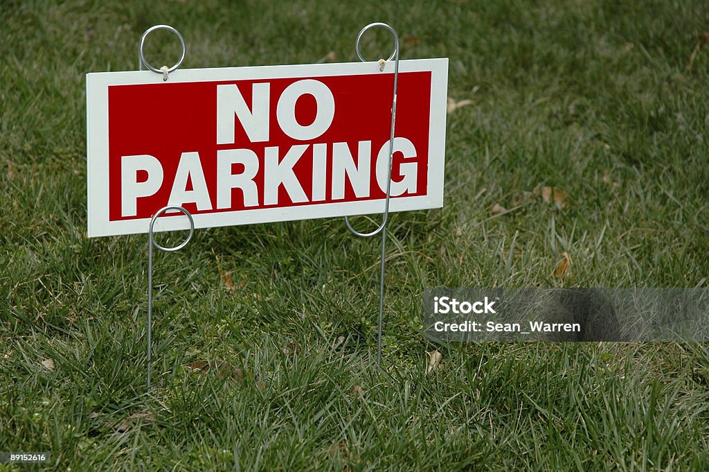 Nie parkowania - Zbiór zdjęć royalty-free (Bez ludzi)