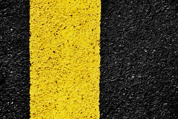 sfondo dettaglio texture asfalto - asphalt road street dividing line foto e immagini stock