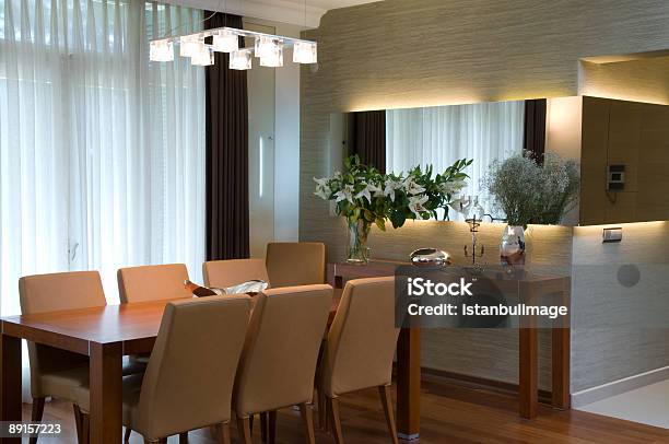 Sala De Jantar - Fotografias de stock e mais imagens de Banco - Assento - Banco - Assento, Branco, Cadeira