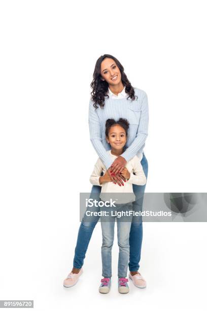 Hija Y Madre Afroamericana Foto de stock y más banco de imágenes de Madre - Madre, Niño, Recortable