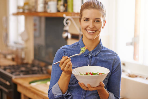istock Make it a habit to eat healthy 891635026