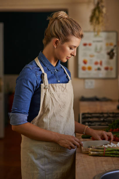 istock Adding little oomph of flavor 891635106