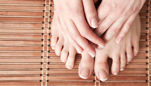 istock Care for beautiful woman legs on the floor 891729458