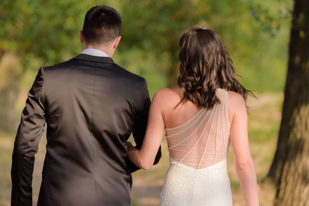 istock Walk of love 891820338