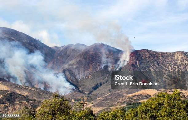 Air Attack On Thomas Fire Above Fillmore California Stock Photo - Download Image Now