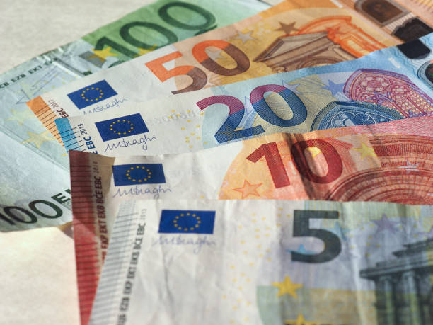 istock Euro notes, European Union 891972322