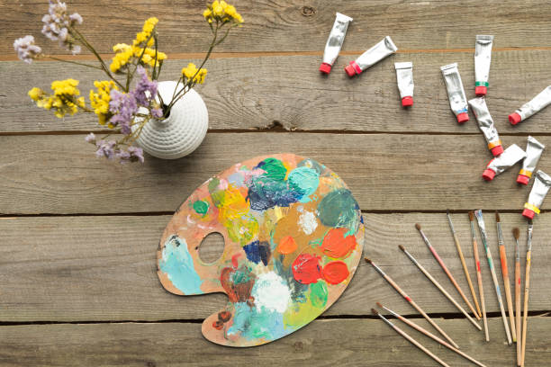 istock palette with acrylic paints tubes 891991354