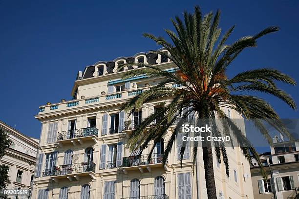 Exklusive Stockfoto und mehr Bilder von Eigenheim - Eigenheim, Nizza, Ausschluss