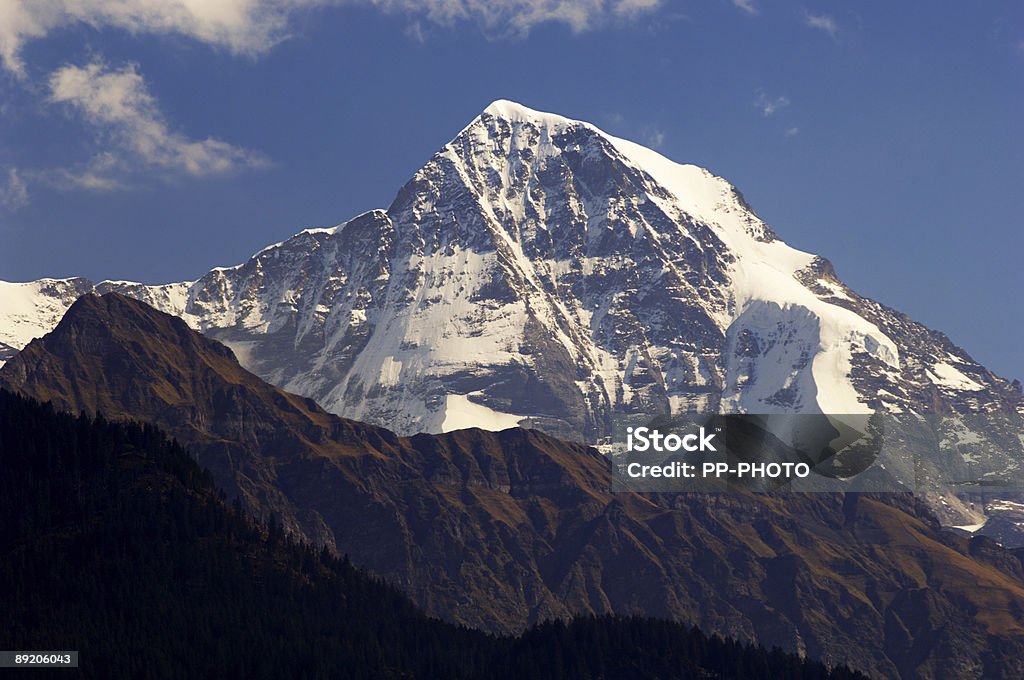 Jungfrau-Massiv in Schweizer Alpen - Lizenzfrei Alpen Stock-Foto