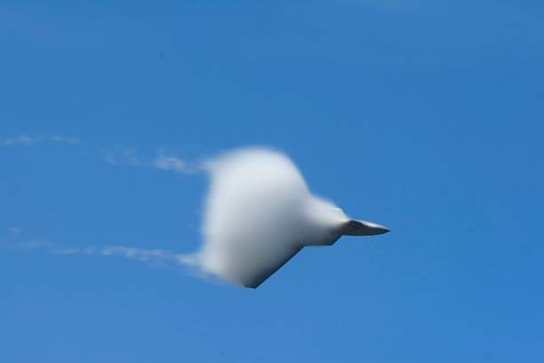 istock F-22a Raptor engulfed in vapor 89208055
