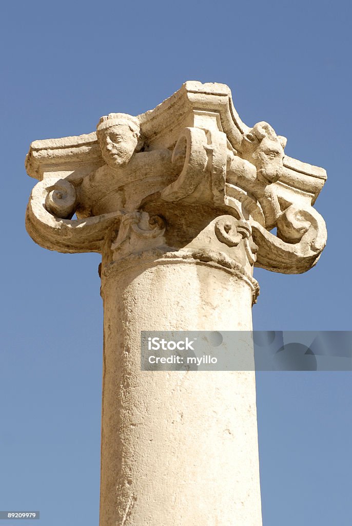 Vecchio colonna - Foto stock royalty-free di Antico - Condizione