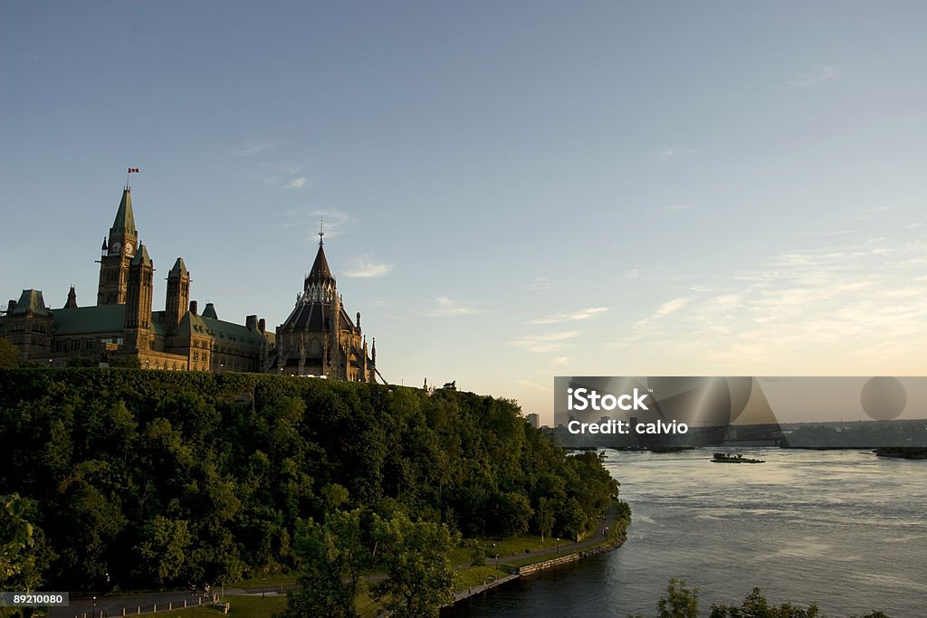 Coucher de soleil sur la Rivière Ottawa - Photo de Canada libre de droits