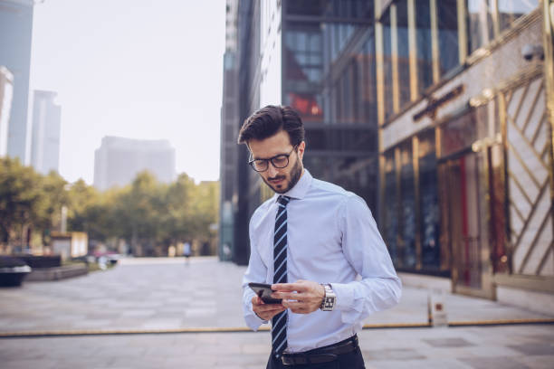 istock Businessman in big city 892109508