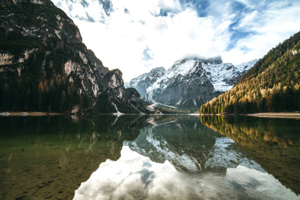 istock Mountain over the lake of Braies reflection 892121000