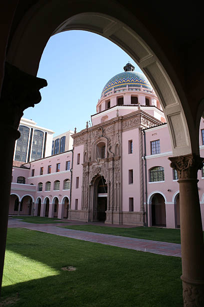 istock Public Building seen through an archway 89215020