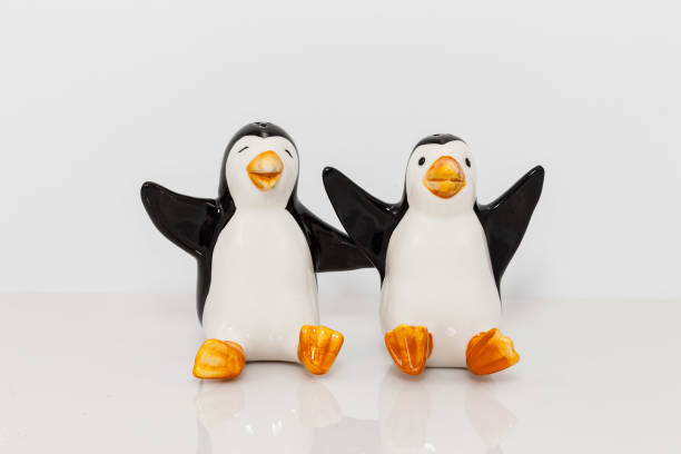 istock the laughing penguins salt and pepper shaker 892150846