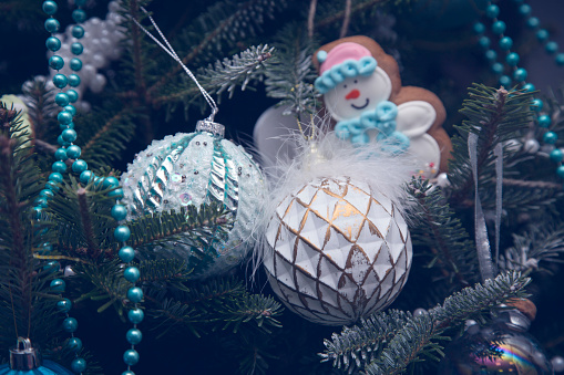 Unusual Christmas-tree balls