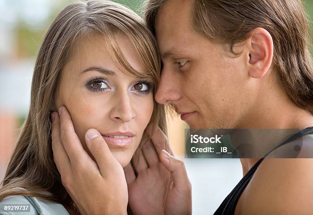 Feliz Juntos - Fotografias de stock e mais imagens de Face Humana - Face Humana, Homens, Mulheres