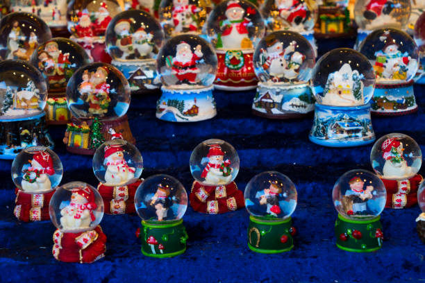 istock Christmas market kiosk details 892208192