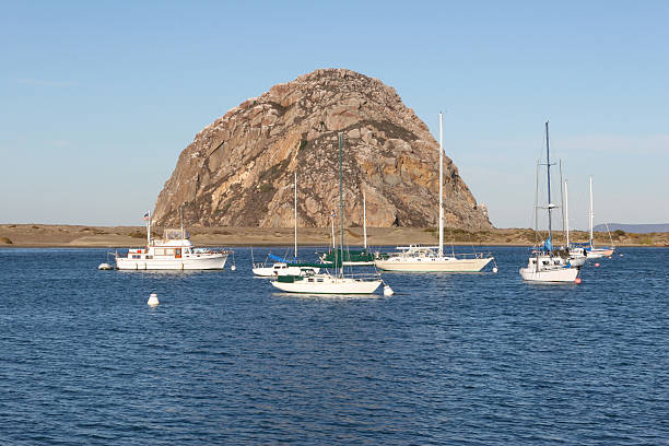 istock Morro bay Rock With Boats 89222226