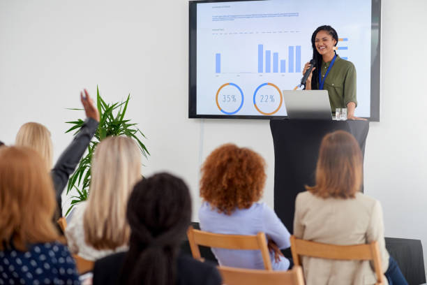 istock Her delivery makes her audience feel at ease 892253048