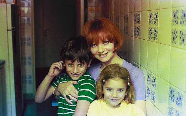 Vintage family at the kitchen