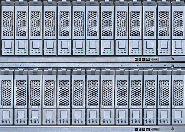 área de armazenamento de rede de discos rígidos biblioteca - serial attached scsi - fotografias e filmes do acervo