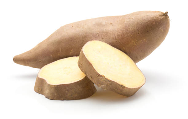 słodkie ziemniaki odizolowane - sweet potato yam white isolated zdjęcia i obrazy z banku zdjęć