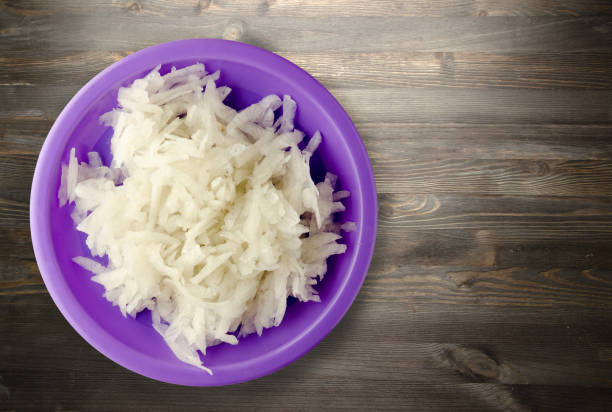 istock daikon on a wooden background 892378846