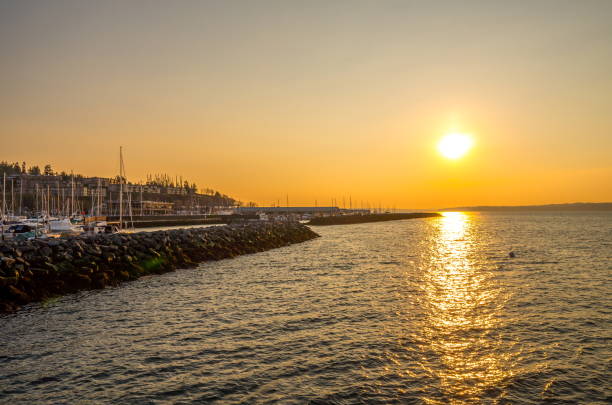 Edmonds Marina, WA Edmonds Marina, WA edmonds stock pictures, royalty-free photos & images