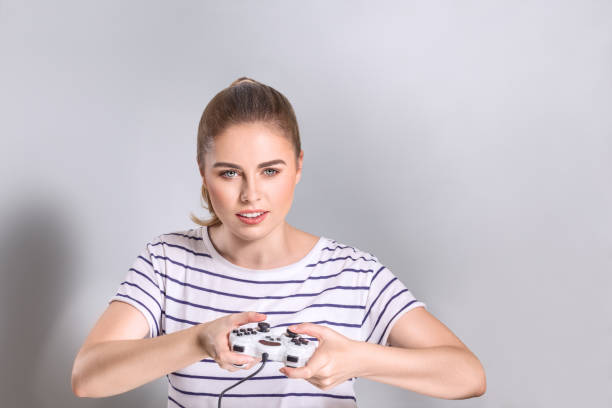 istock Young woman with wirtual reality glasses 892562384
