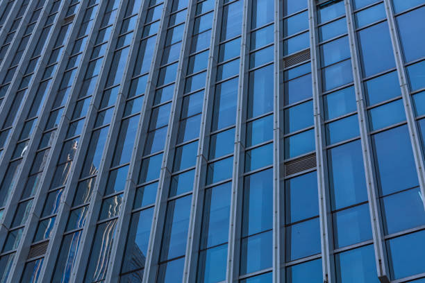 istock Facade of modern building 892588330