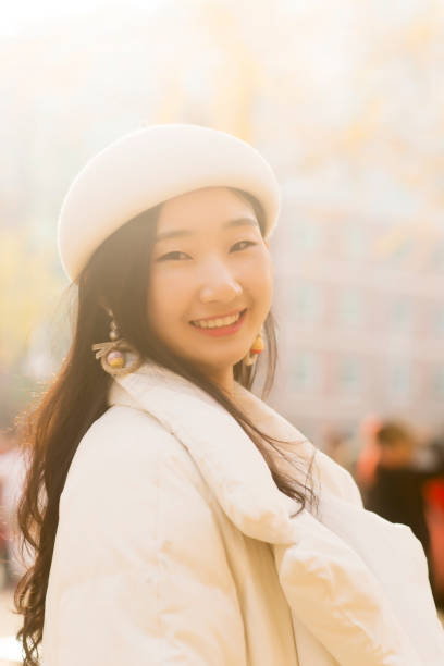 istock The girl portrait with berets 892638988