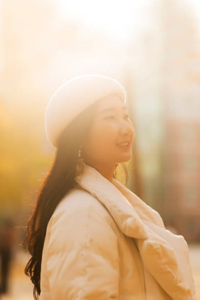 istock The girl portrait with berets 892638998
