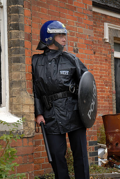 istock British Police Officer 89270017