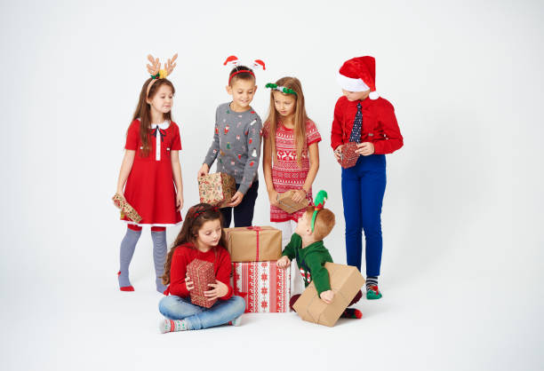 istock Christmas gifts are for children 892700882