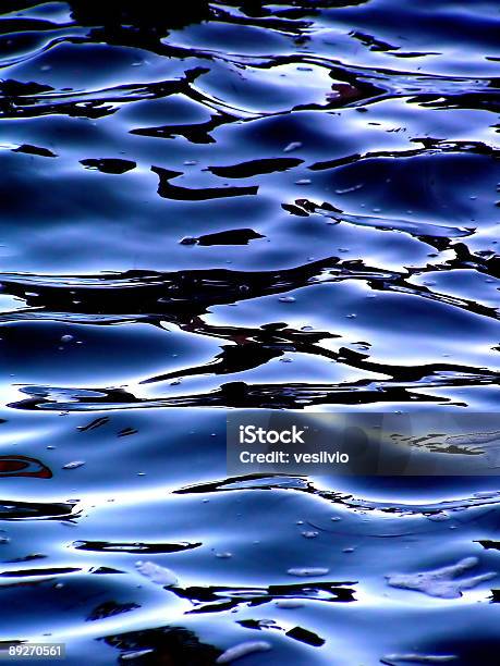 Foto de Blue Ondas e mais fotos de stock de Abstrato - Abstrato, Azul, Cena de tranquilidade