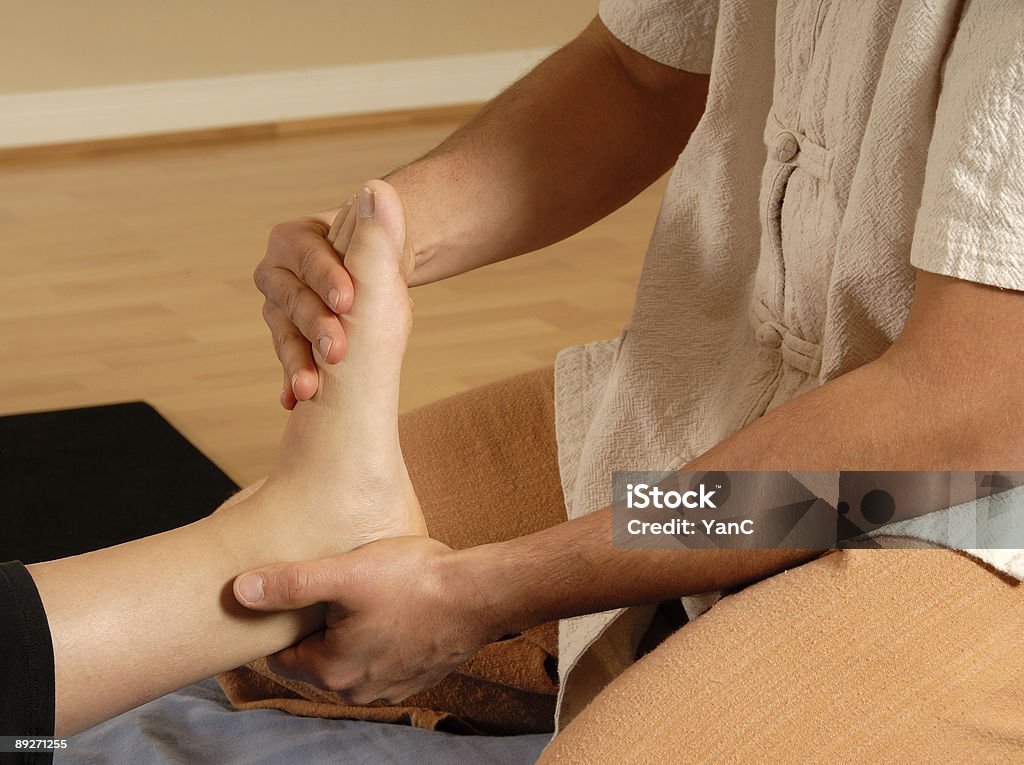 Foot massage - Lizenzfrei Berühren Stock-Foto