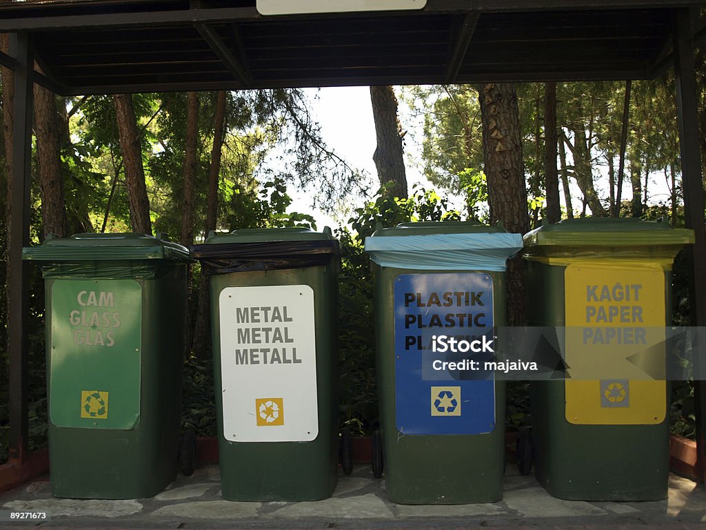 Cestini per il riciclaggio - Foto stock royalty-free di Accudire