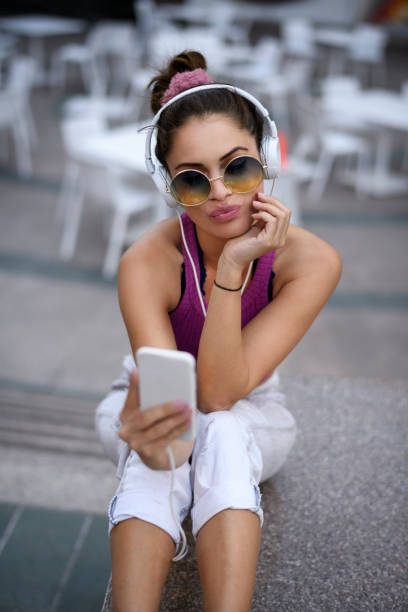 istock Young woman in the city 892721934