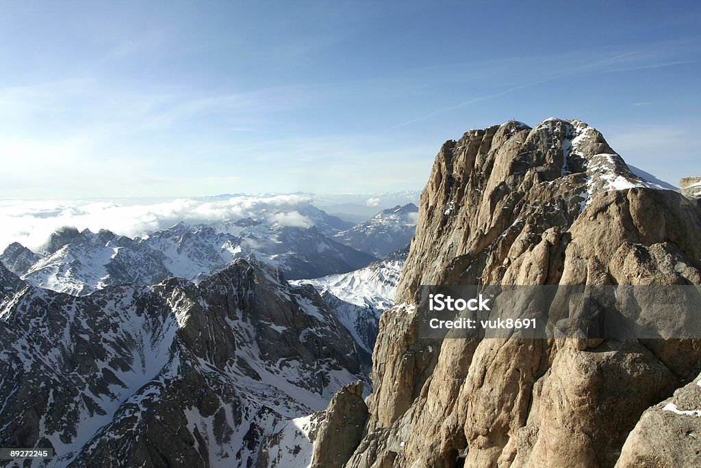 Bellissimo neve panorama (Marmolada-Dolomiti, Italia - Foto stock royalty-free di Montagna