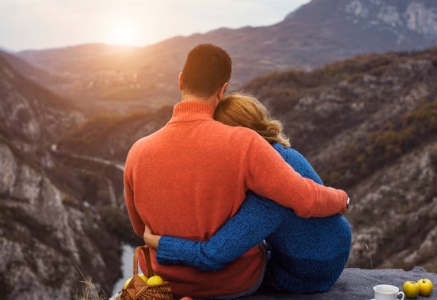 istock Love away from the city 892790754